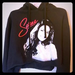 Selena cropped hoodie